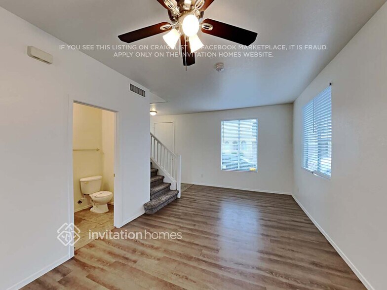 Building Photo - 1409 E Atlanta Ave