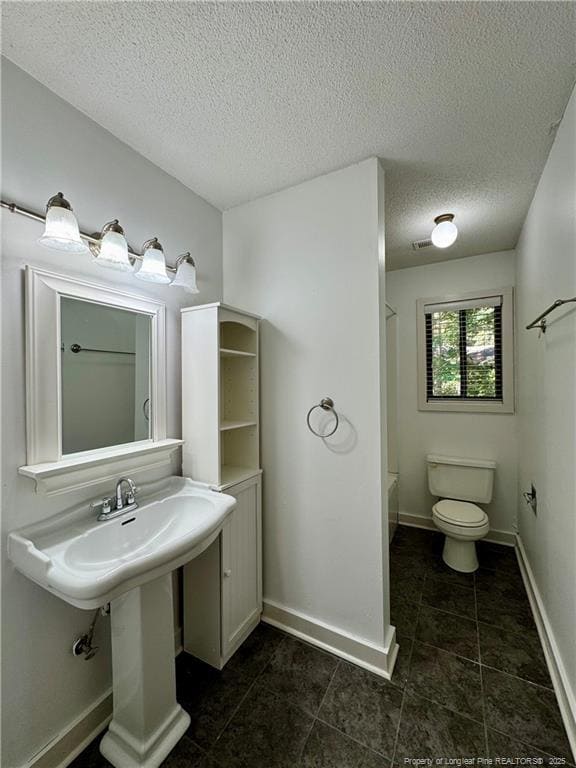 Building Photo - 679 Rosebud Ct