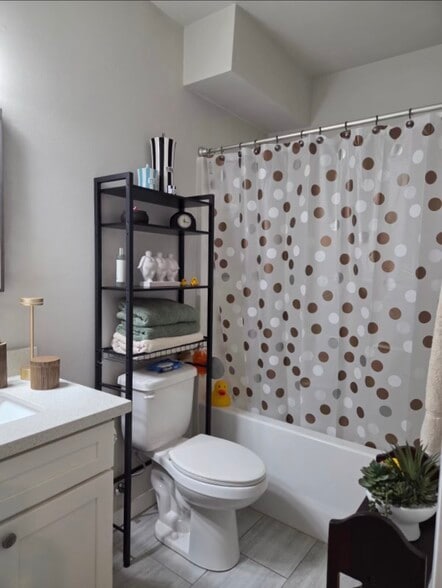 Building Photo - 4979 Onalaska Loop SE