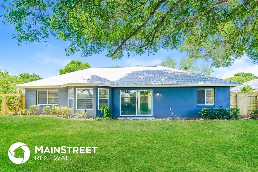 Building Photo - 2613 Waterview Dr