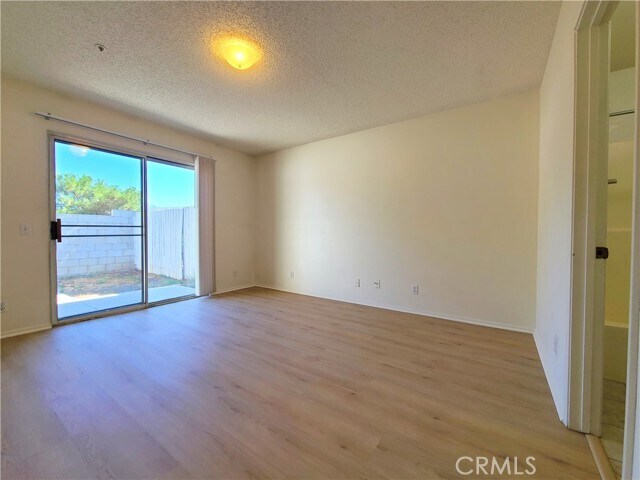 Building Photo - 12694 Valley View St