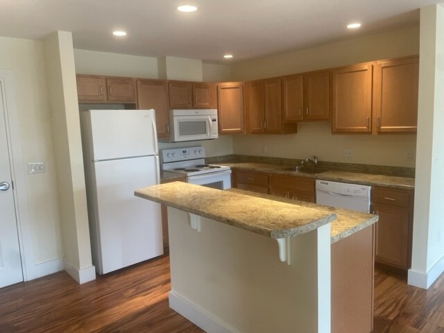 Building Photo - 77 Gary L Maietta Pky