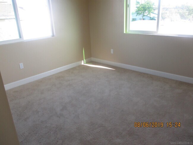 Building Photo - 5448 Mary Ln Dr