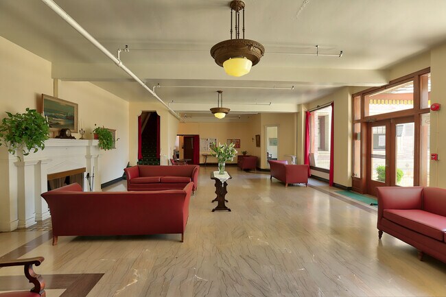 Building Photo - 2121 James M Wood Blvd