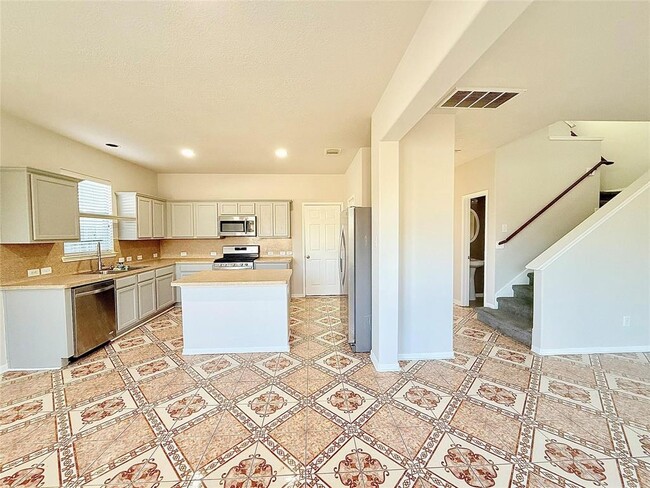 Building Photo - 23744 Martin S Cir