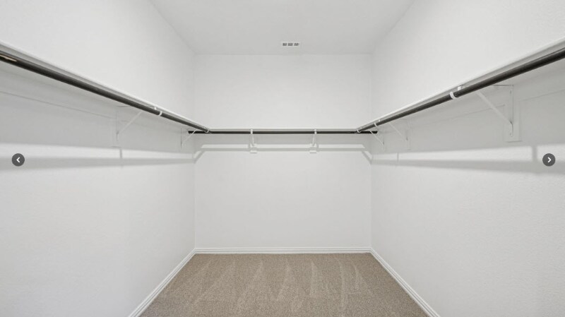 Building Photo - 2120 Rannoch St