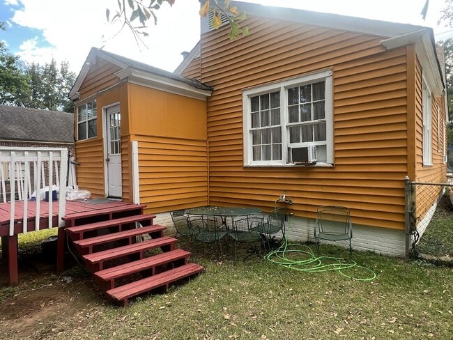 Building Photo - Charming 2 Bed/1 Bath Home in Montgomery, AL - Available 12/15 - $1125