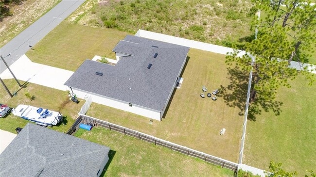 Building Photo - 7439 SW 130th Ln