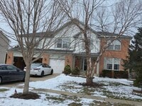 Building Photo - 113 English Oak Ln