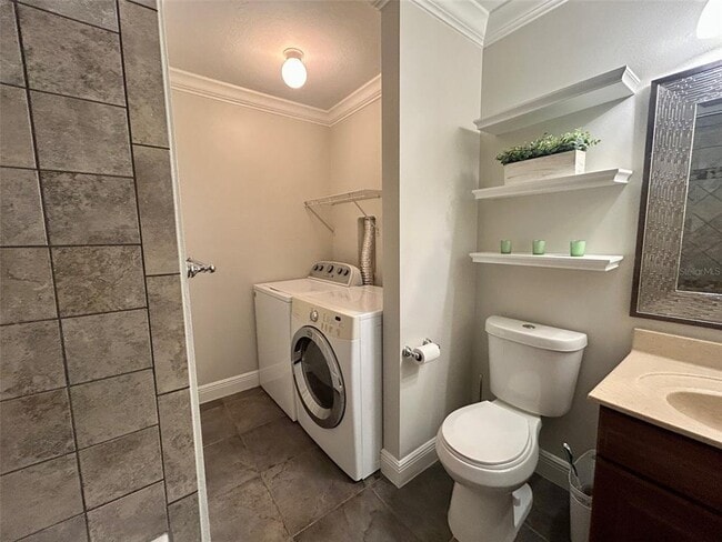 Building Photo - 5164 Dorwin Pl