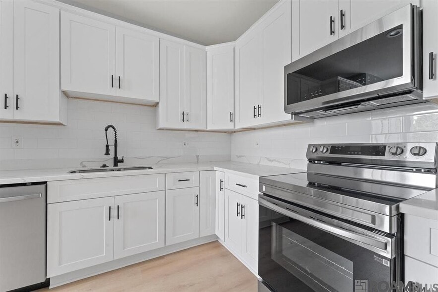 Building Photo - 1714 Tricou St