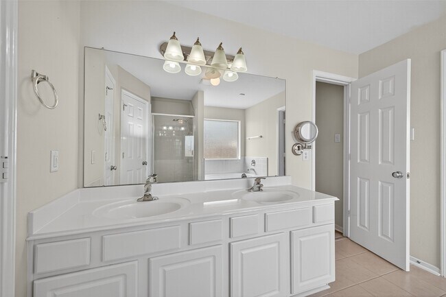 Building Photo - 13206 Barton Meadow Ln