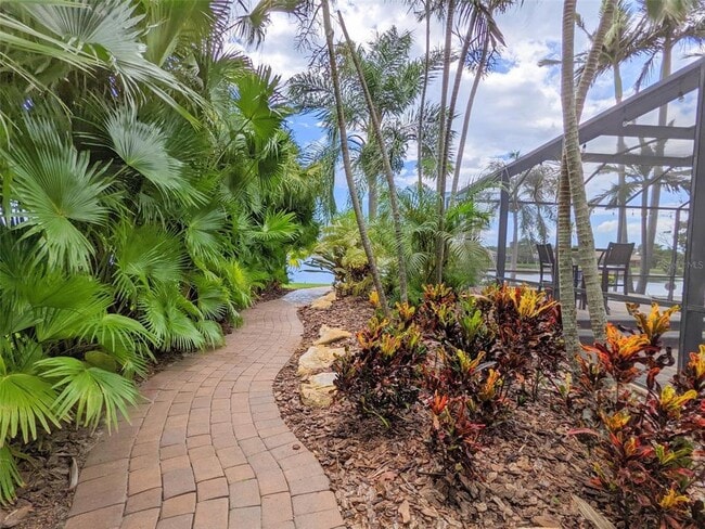 Building Photo - 7460 Paurotis Ct