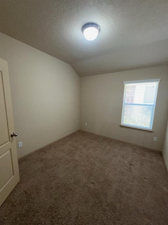 Building Photo - 5306 Jay Thrush Dr