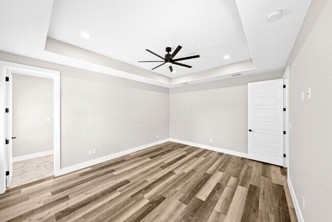 Building Photo - Where Southern Charm Meets Everyday Comfort