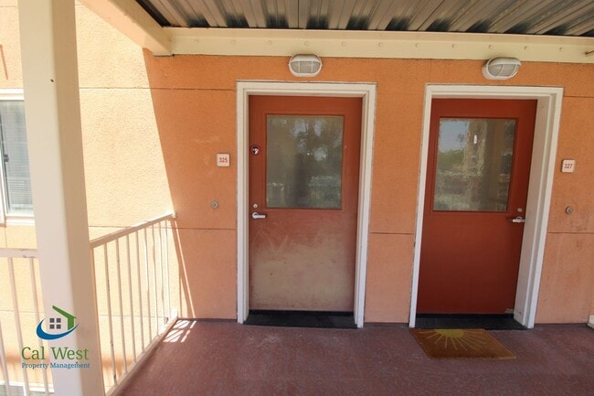 Building Photo - $2,995 - 350 N. Second Street, # 325-2 Bedroom, 2 Bath Luxury Loft Master Suite