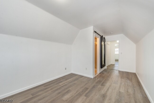Building Photo - 37 Bergen St