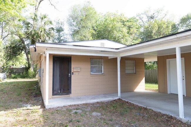 Building Photo - 5157 Palmer Ave
