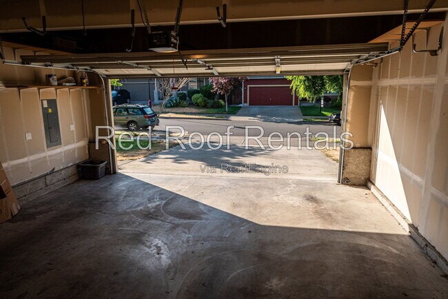 Building Photo - 1441 Farina Lp SE
