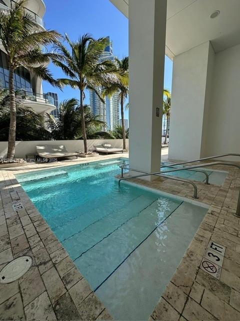 Building Photo - 1040 Biscayne Blvd