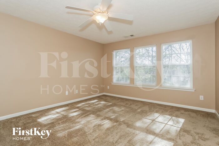 Building Photo - 1221 Andrews Dr