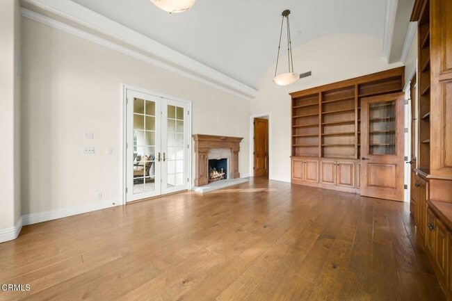 Building Photo - 3243 Calle De Debesa