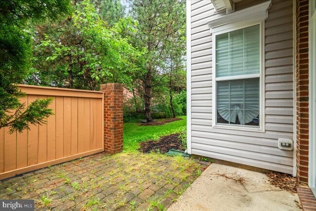 Building Photo - 116 Whiskey Creek Cir