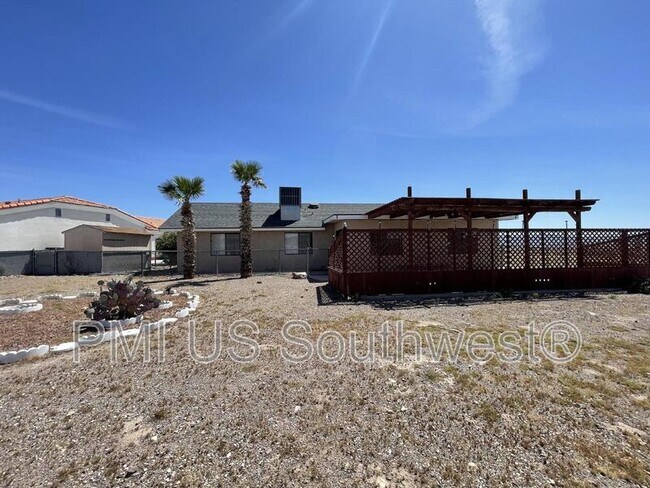 Building Photo - 3371 Sharon Ln