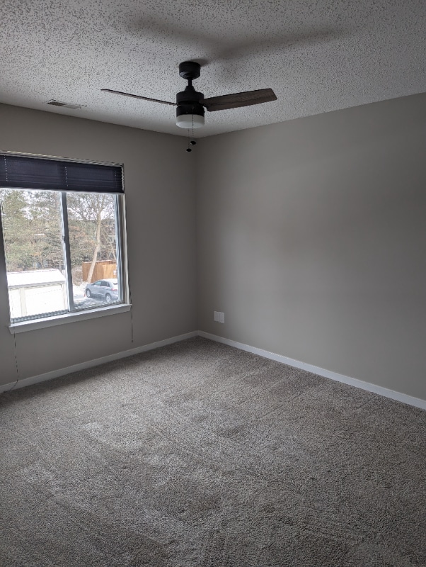 Building Photo - 44900 Bayview Dr