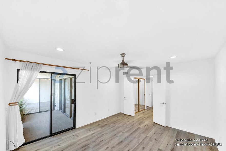 Building Photo - 515 N Jackson St