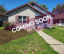 Building Photo - 1 Bedroom Apt - Pets Welcome!*