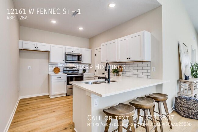 Building Photo - 12161 FENNEC St