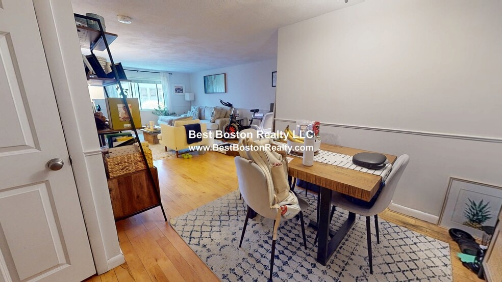 Building Photo - 84 Grant St