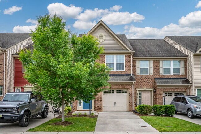 Building Photo - 3 Bedroom Townhome in Mechanicsville – $2,400/mo