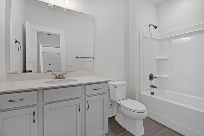 Building Photo - Luxury Townhome in Midtown Nexton
