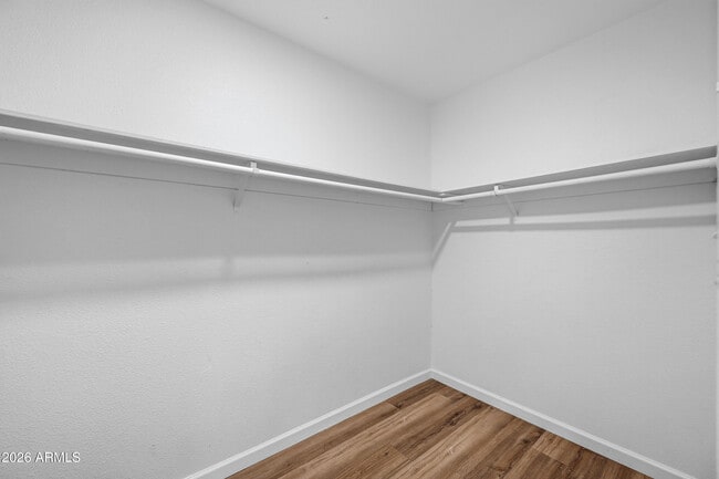 Building Photo - 6820 S Snyder Ln