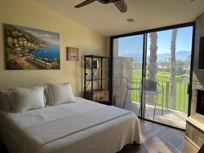 Building Photo - 38145 Crocus Ln