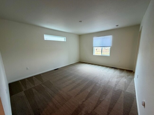 Building Photo - 716 Galloway Dr