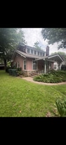 Building Photo - 1619 Hayes St
