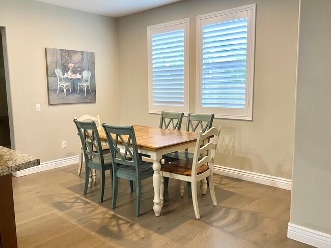 Building Photo - 26529 Craftsmen Ct