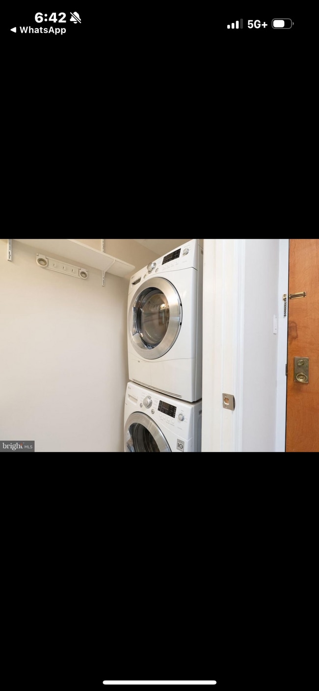 Building Photo - 3707 Green Ash Ct