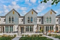 Building Photo - 842 Anson Ln