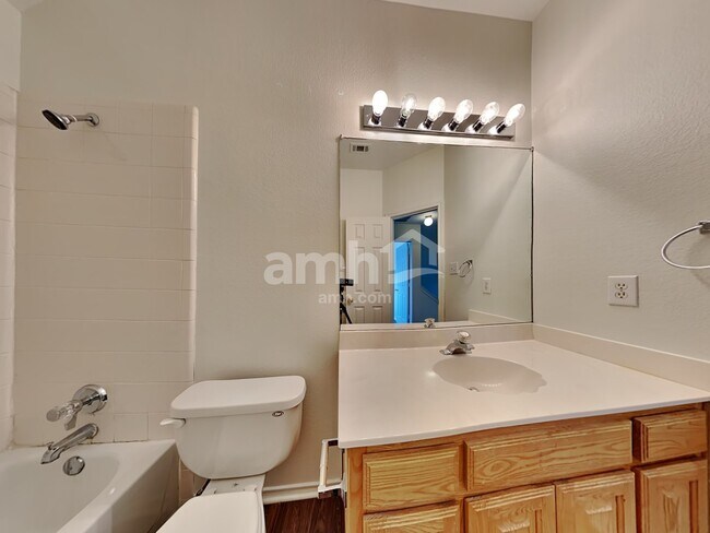 Building Photo - 1481 Apenzell Ln