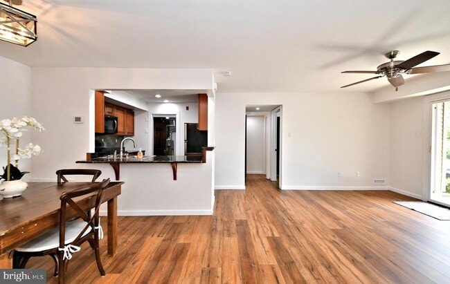 Building Photo - 1401 Society Pl