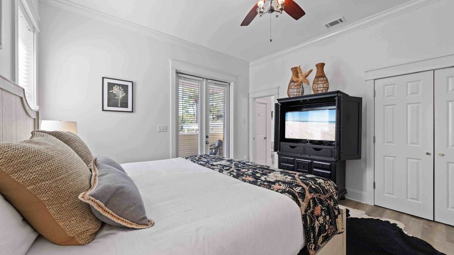 Building Photo - 269 San Juan Ave