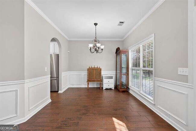 Building Photo - 2865 Stonehenge Ct