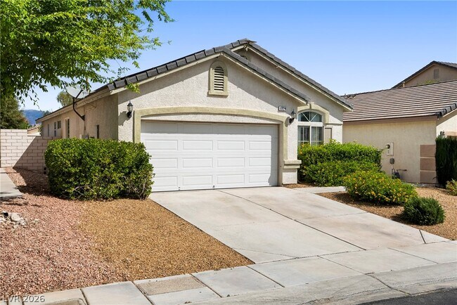 Building Photo - 8824 Iron Hitch Ave