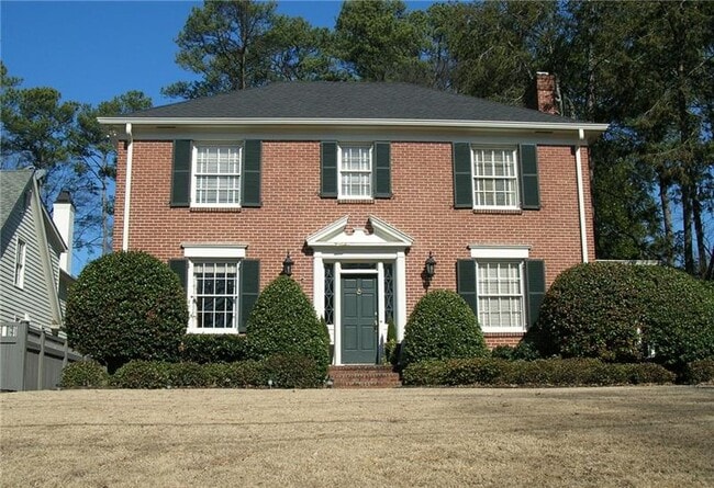 Primary Photo - 1030 Eulalia Rd NE