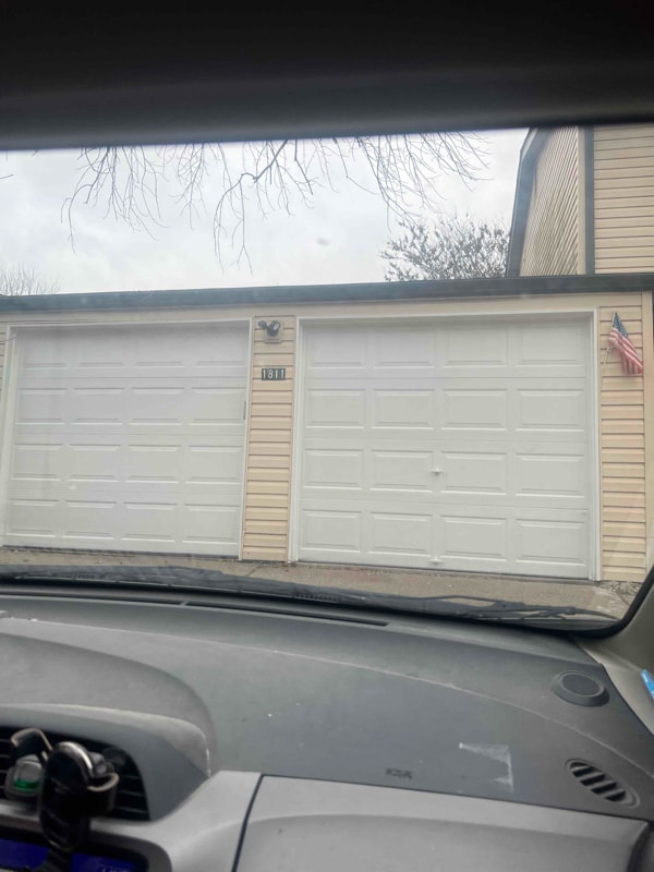 Building Photo - 1811 Hanover Ln