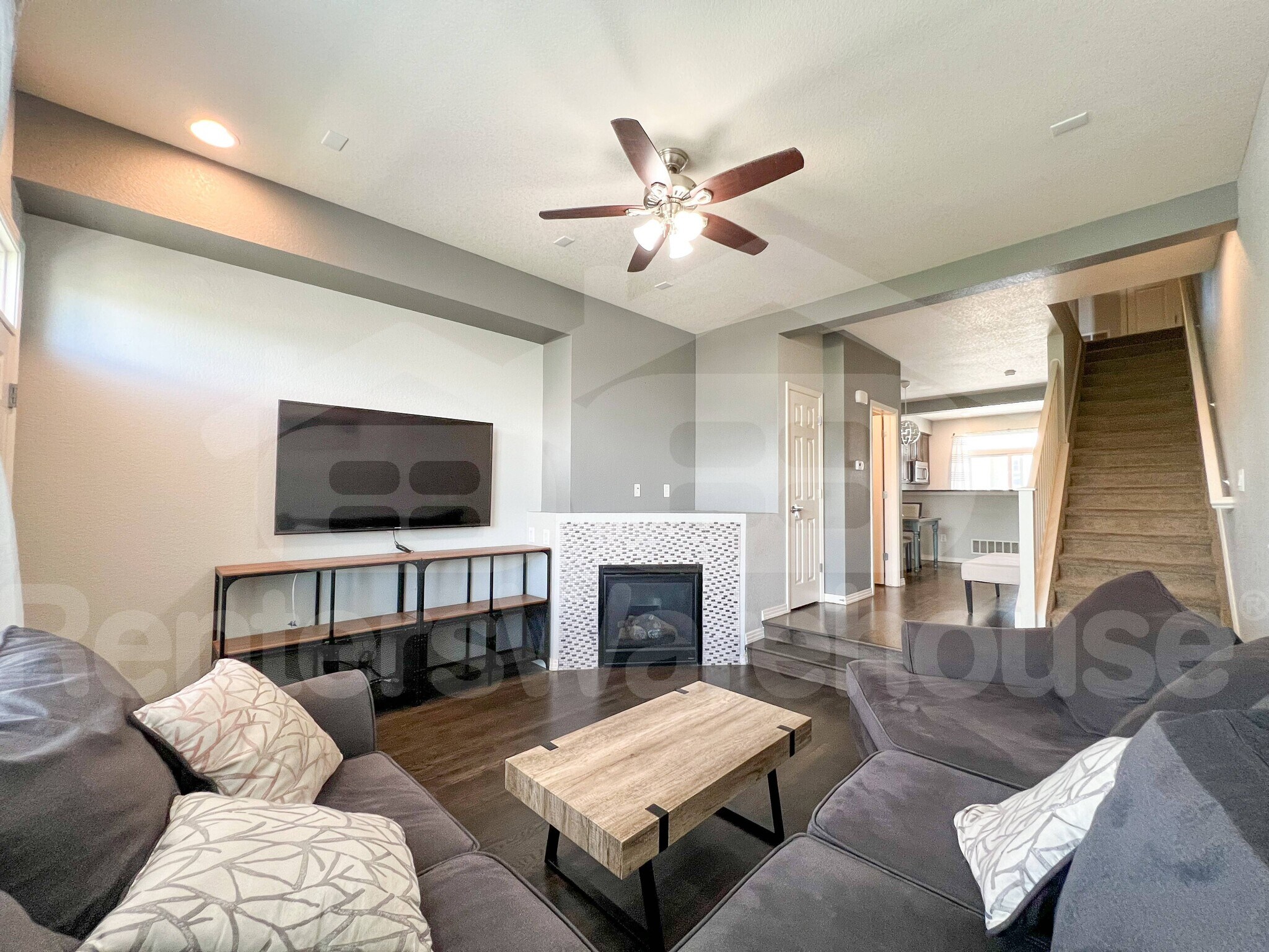 Building Photo - 9381 Ashbury Cir